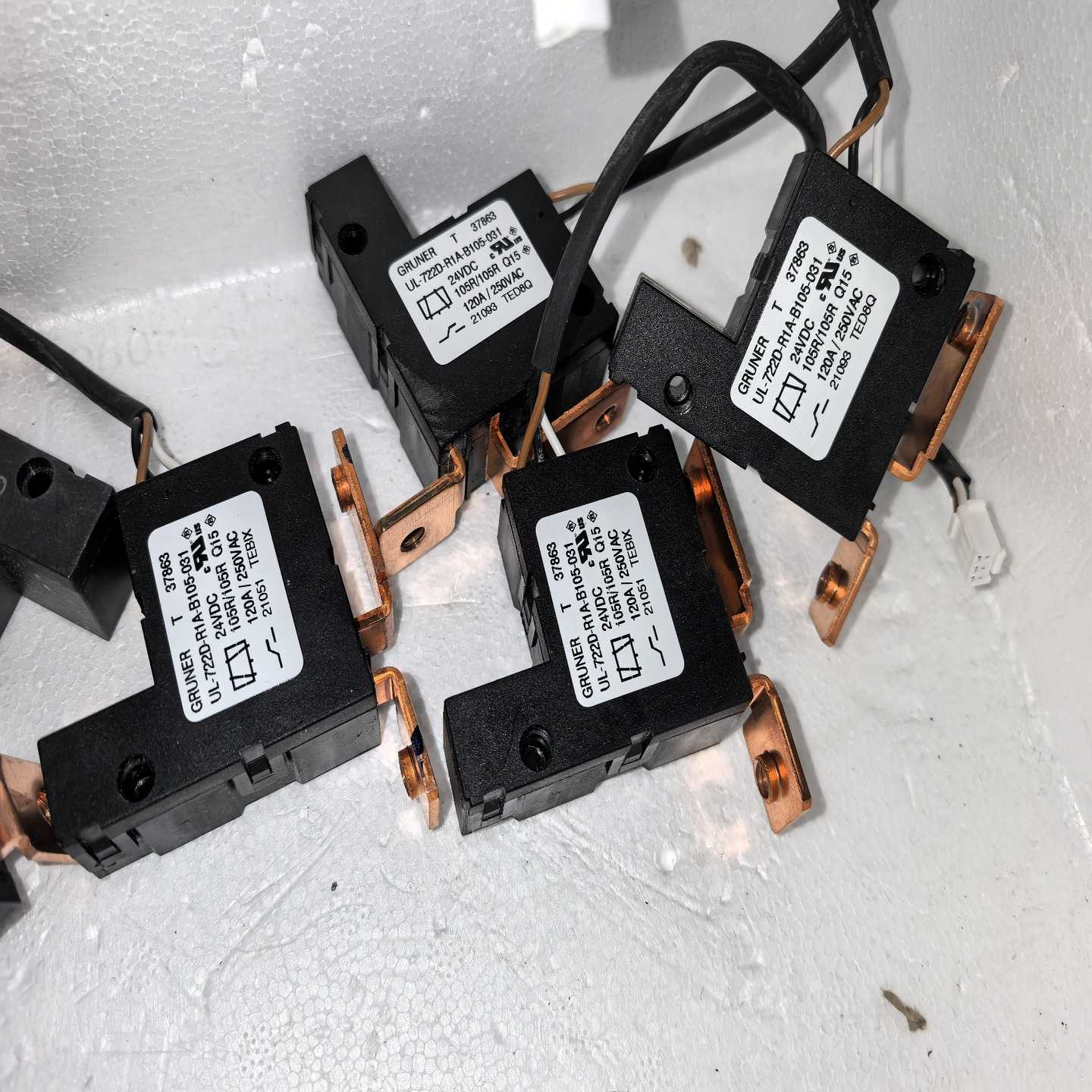 询价~ABB软启动器内置旁路继电器，适用于ABBPSTX系列软启动