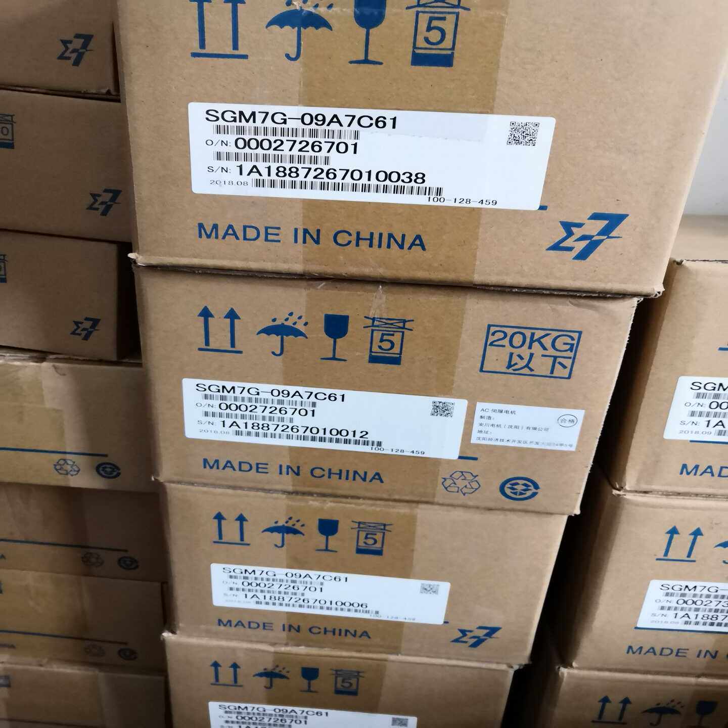 议价SGMPH-04A1AHB2BSGMPH-04A1A2B/6B伺服电机适用