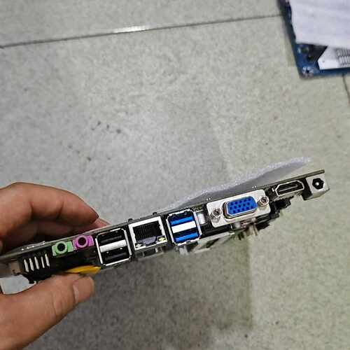 （议价）有一片i36100U一体机主板好功能实物图发