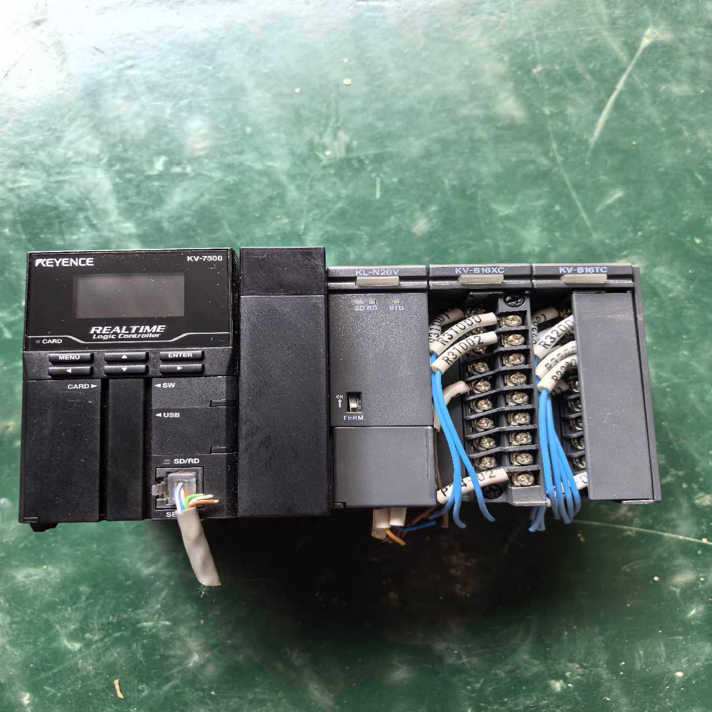 询价基恩士KEYENCEKV-7300实时逻辑控制器，配套KV