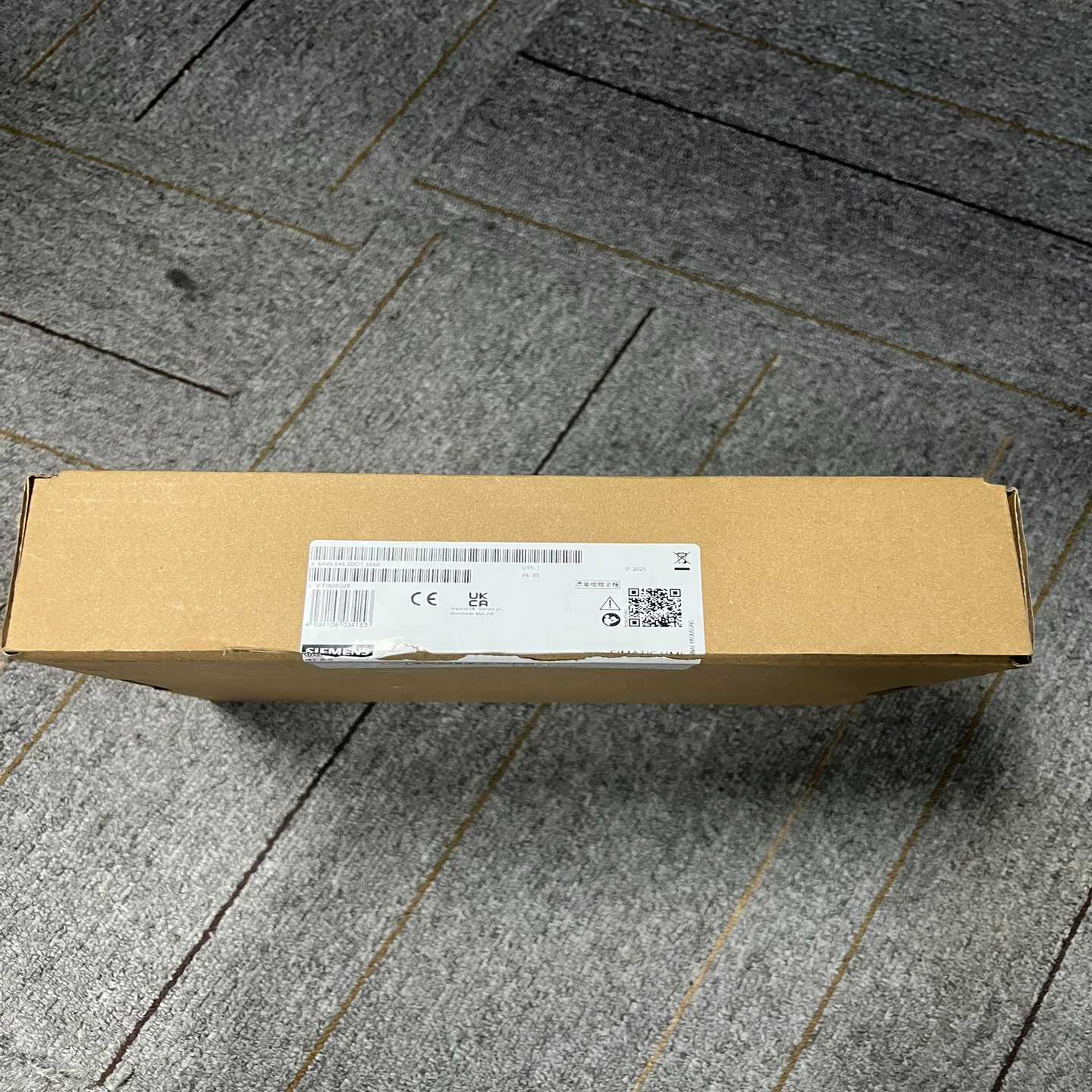 648-0DC11-3AX0全新拆封西门子触摸屏--议价商品