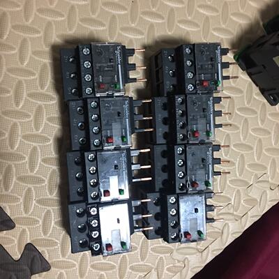 施耐德接触器LC1E1801/1810/1201/1210/--议价商品
