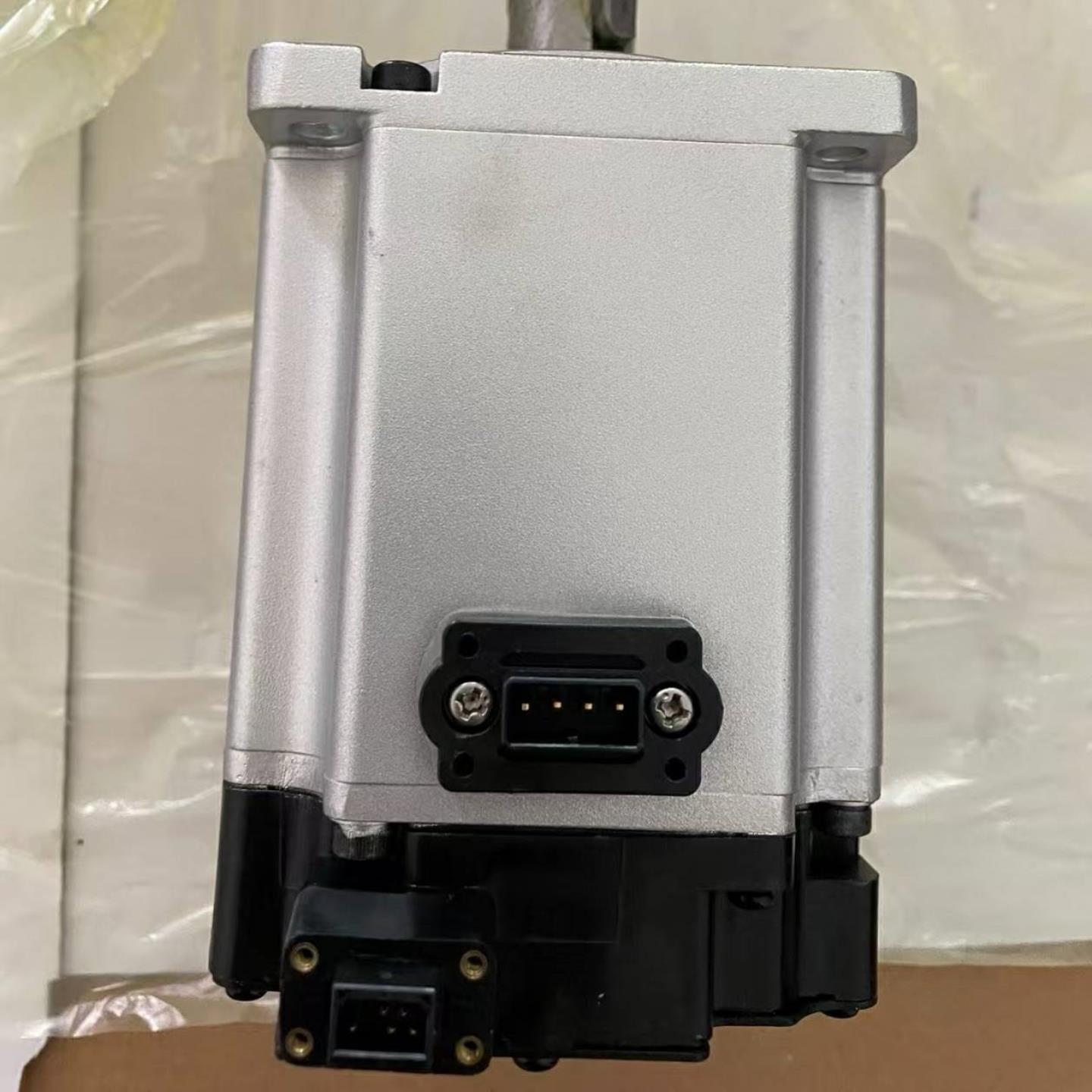 配件R88M-G40030H-S2-Z R88M-G40030T-BS2 欧姆龙伺服电机议价