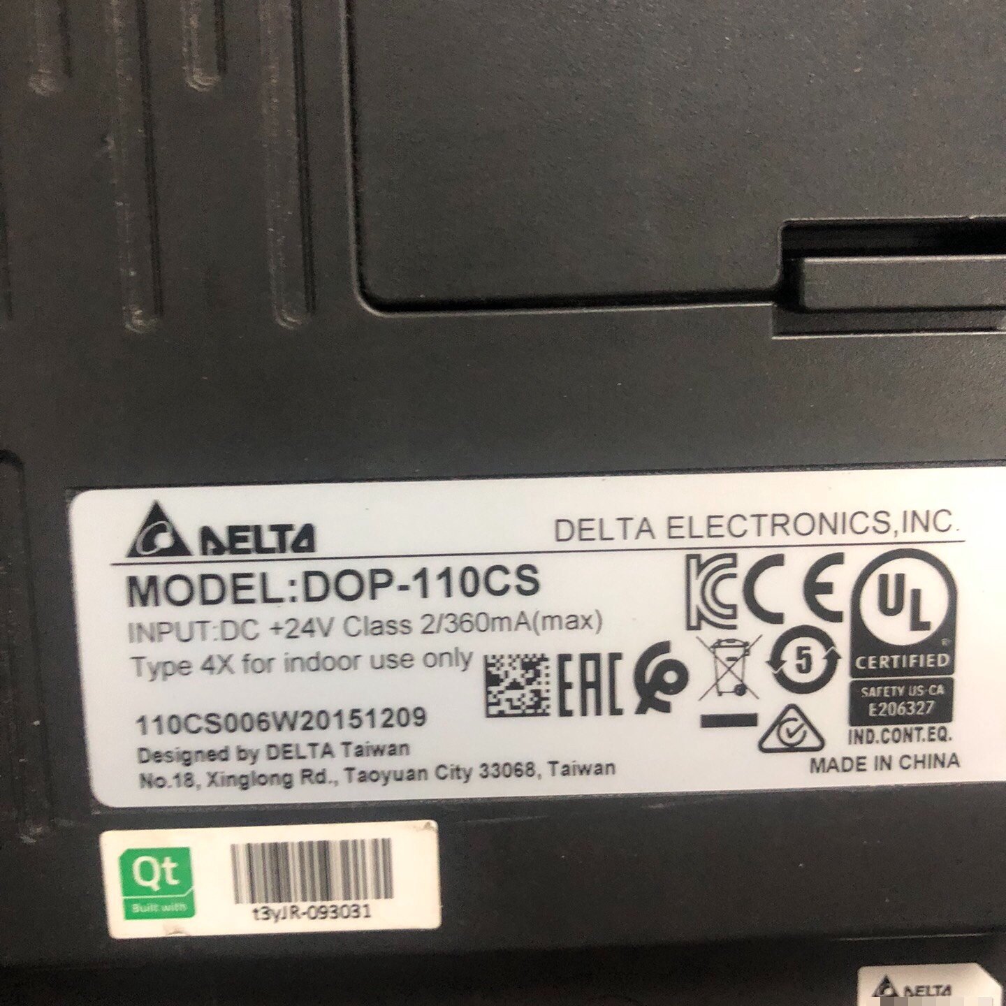 台达触摸屏DOP110CS-议价