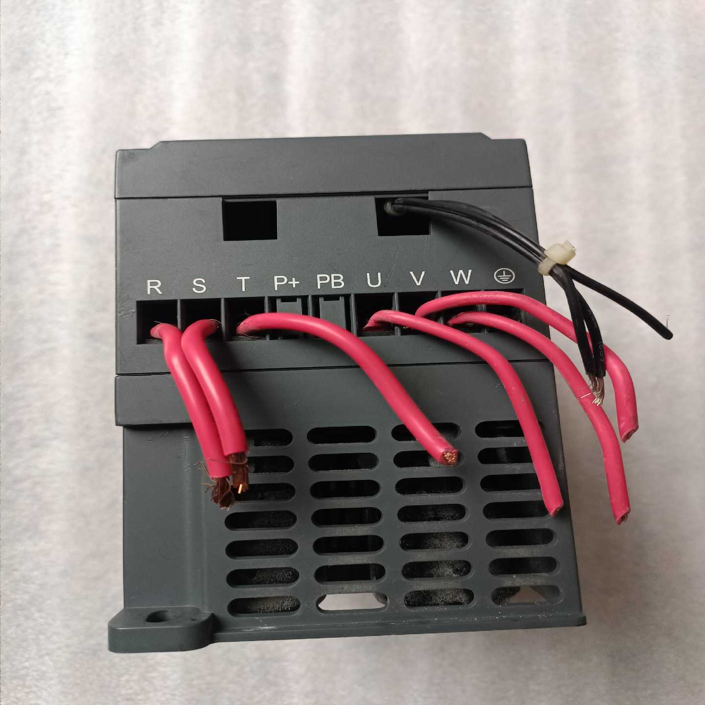 议价韦肯变频器MC500T2R20RG/4R00P现货/维修