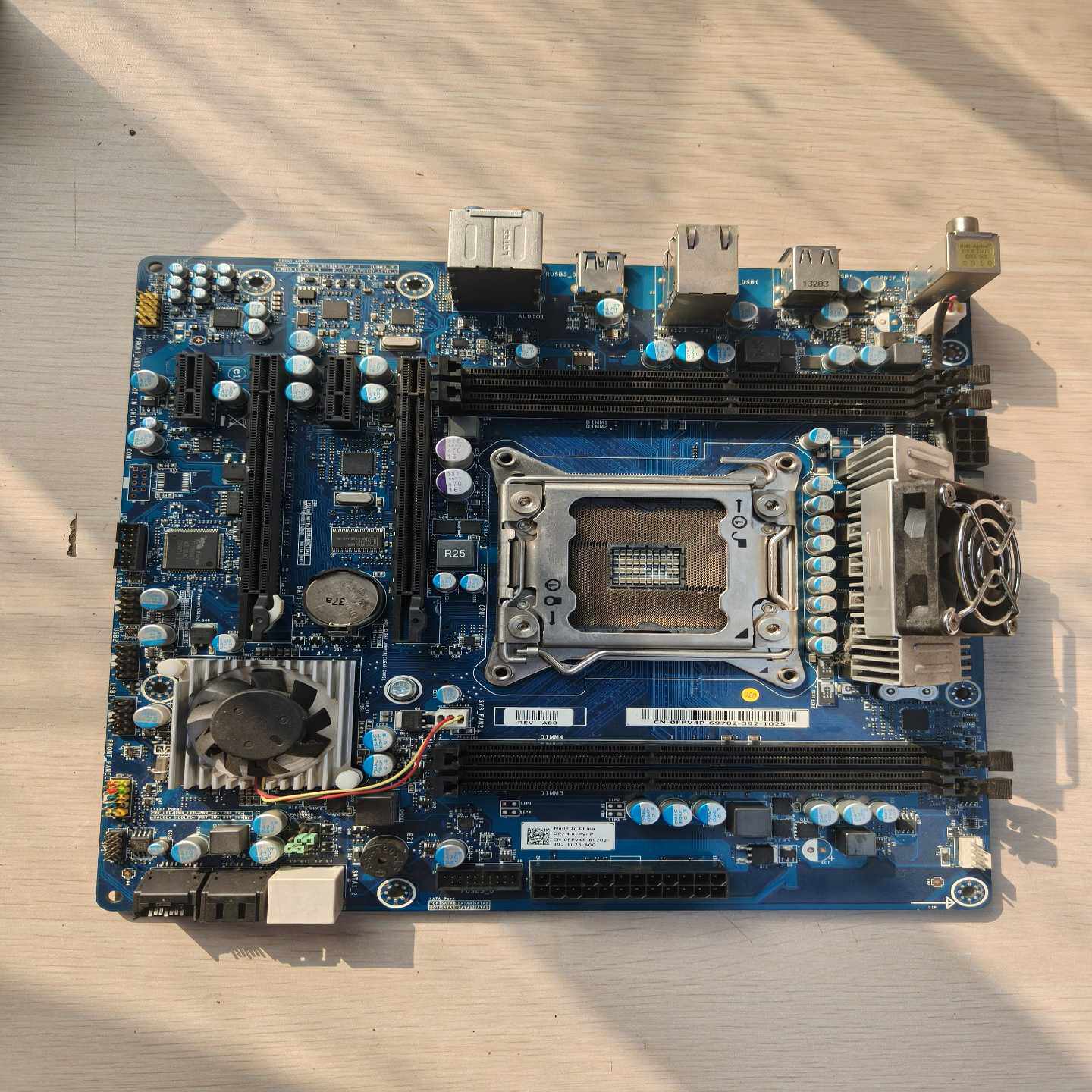 外星人r4Aurora-R4电脑主板自用的--议价商品