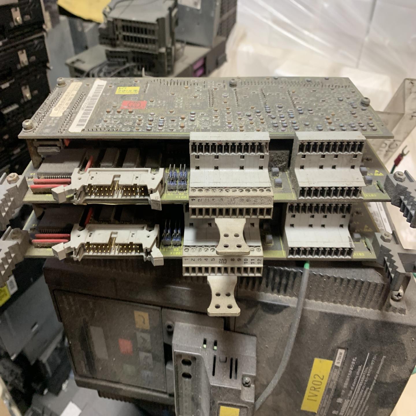 变频器70系列主板cu2 6se7090-0xx84-；议价