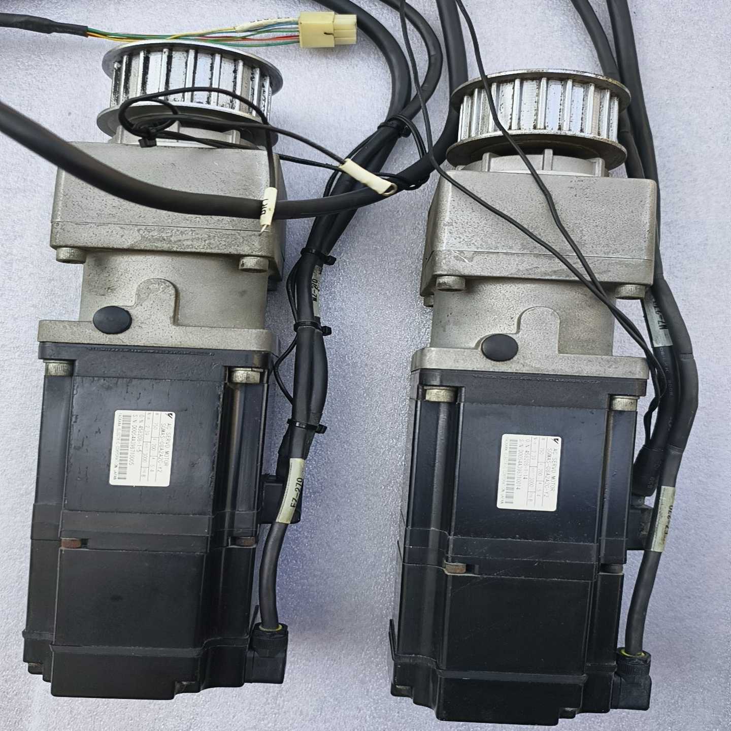 有信机械臂拆机安川刹车电机SGMAS-08A2A2C-Y2--议价商品