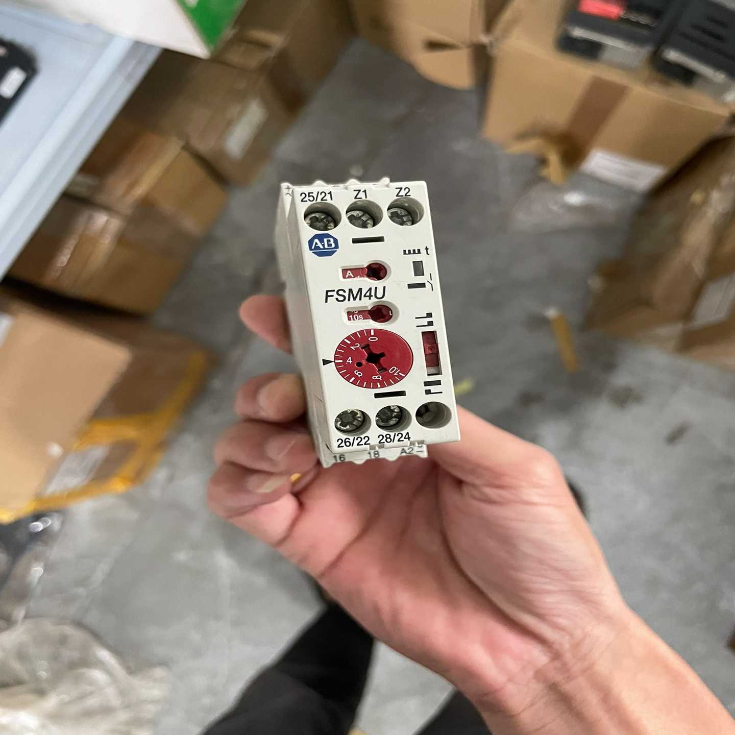 询价700-FSM4UU23