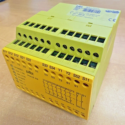 PilzPNOZX9774605SafetyRelay100-120VAC24VDC7n/o2n/c2