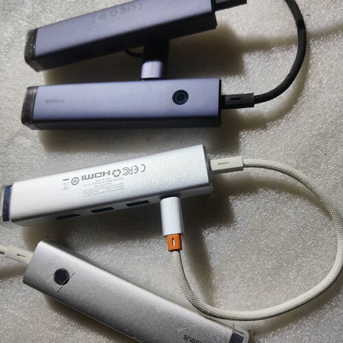 寻X倍思拓展坞5个接口组合包括USBA3USBCx1