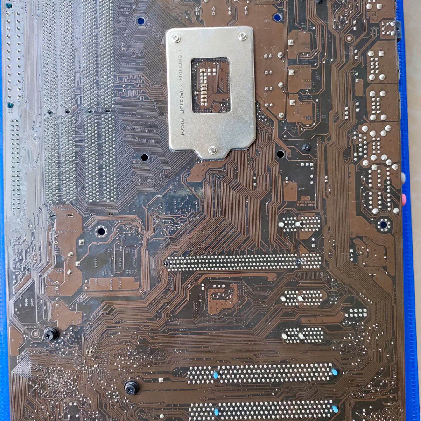 议价华硕P7H55主板豪华大板议价