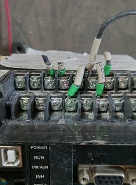 CP1EN20DRAPLC控制器两个正常使