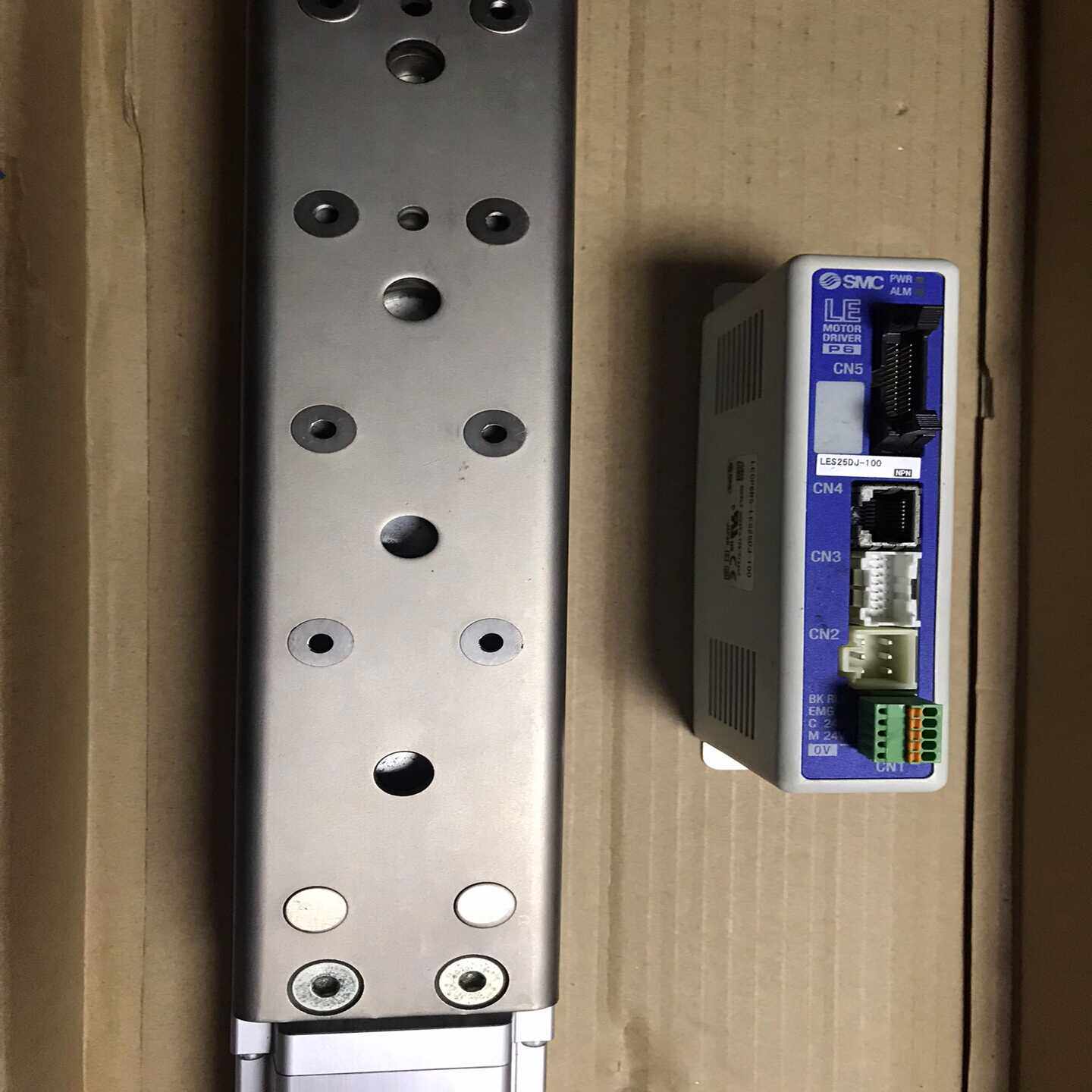 SMC电动缸LES25DJ-100，LECP6N5-LES-议价