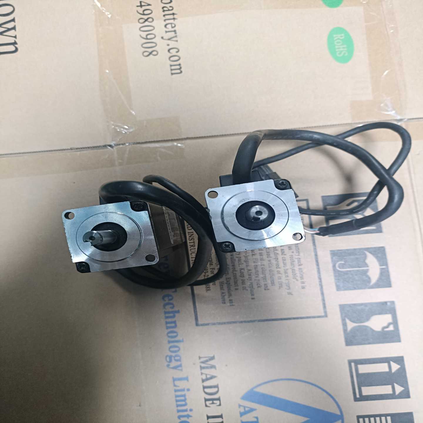 台达伺服套装，台达100瓦单电机带刹车、ECMAC-C104--议价商品