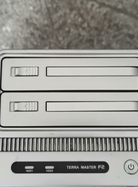 铁威马两盘NAS盒正常使用F2NAS21