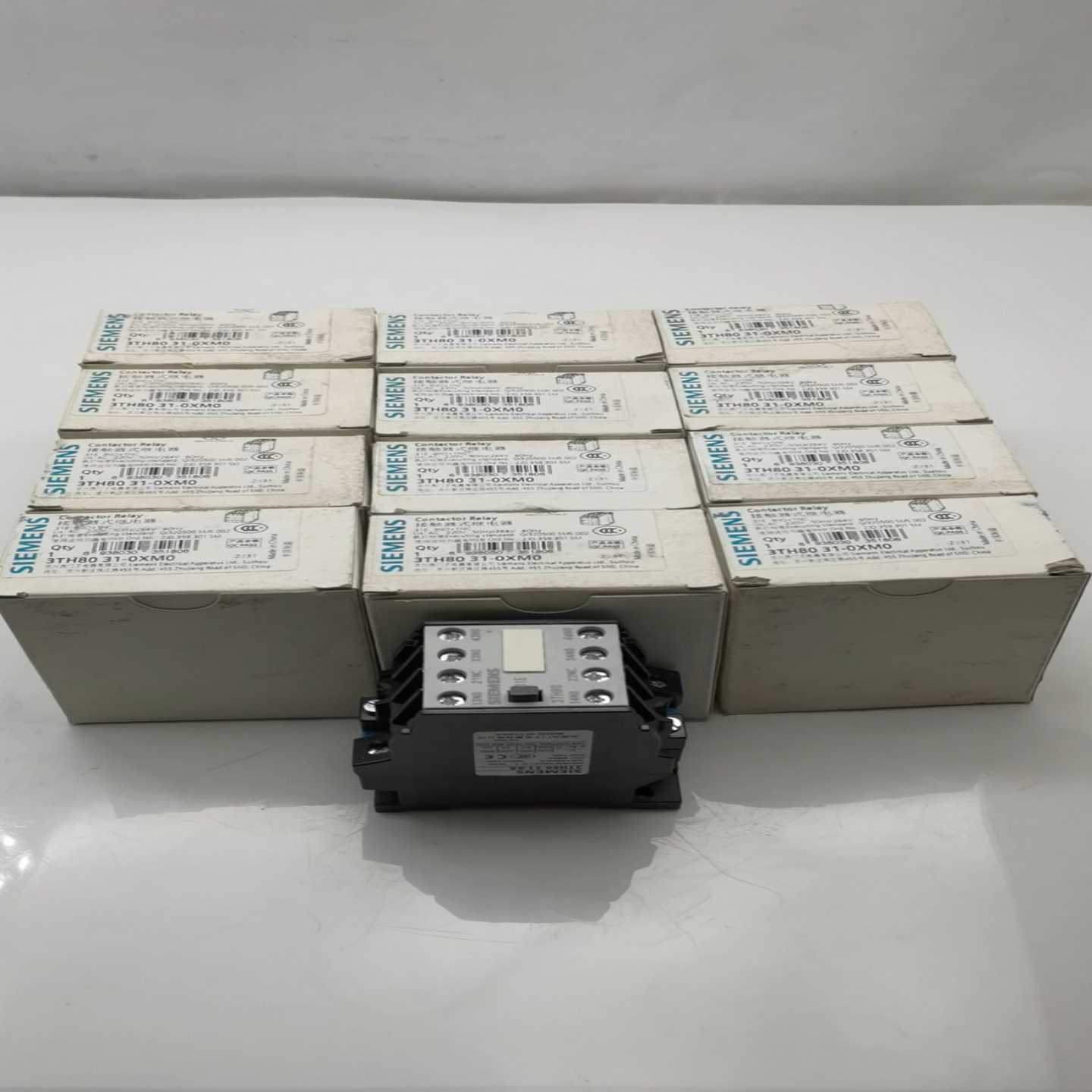 3TH8031-0XM0接触器式中间继电器AC询价