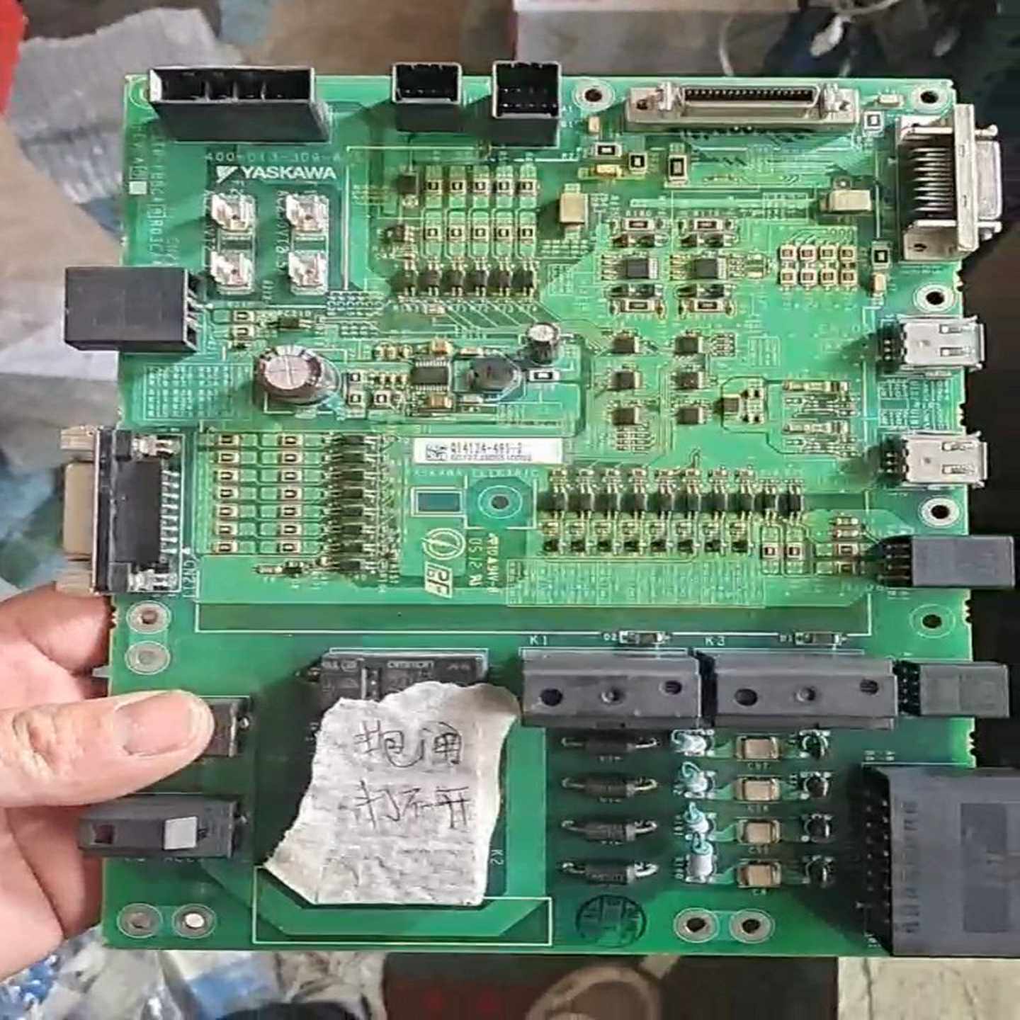 CSTR-FBBCA8R03CAA安川机器人FS100柜I询价