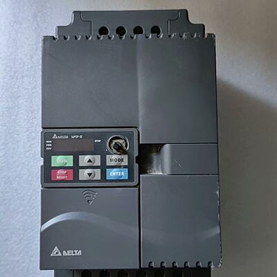询价台达  VFD055E43A  货！成色如图！！议价