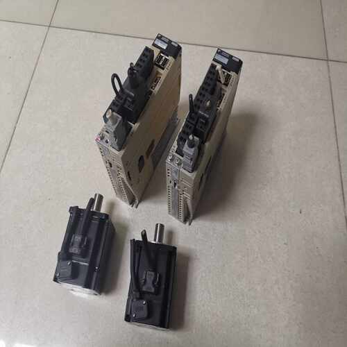 MR-J2S-200B，MR-J2S-350B CPU板，拆~询价