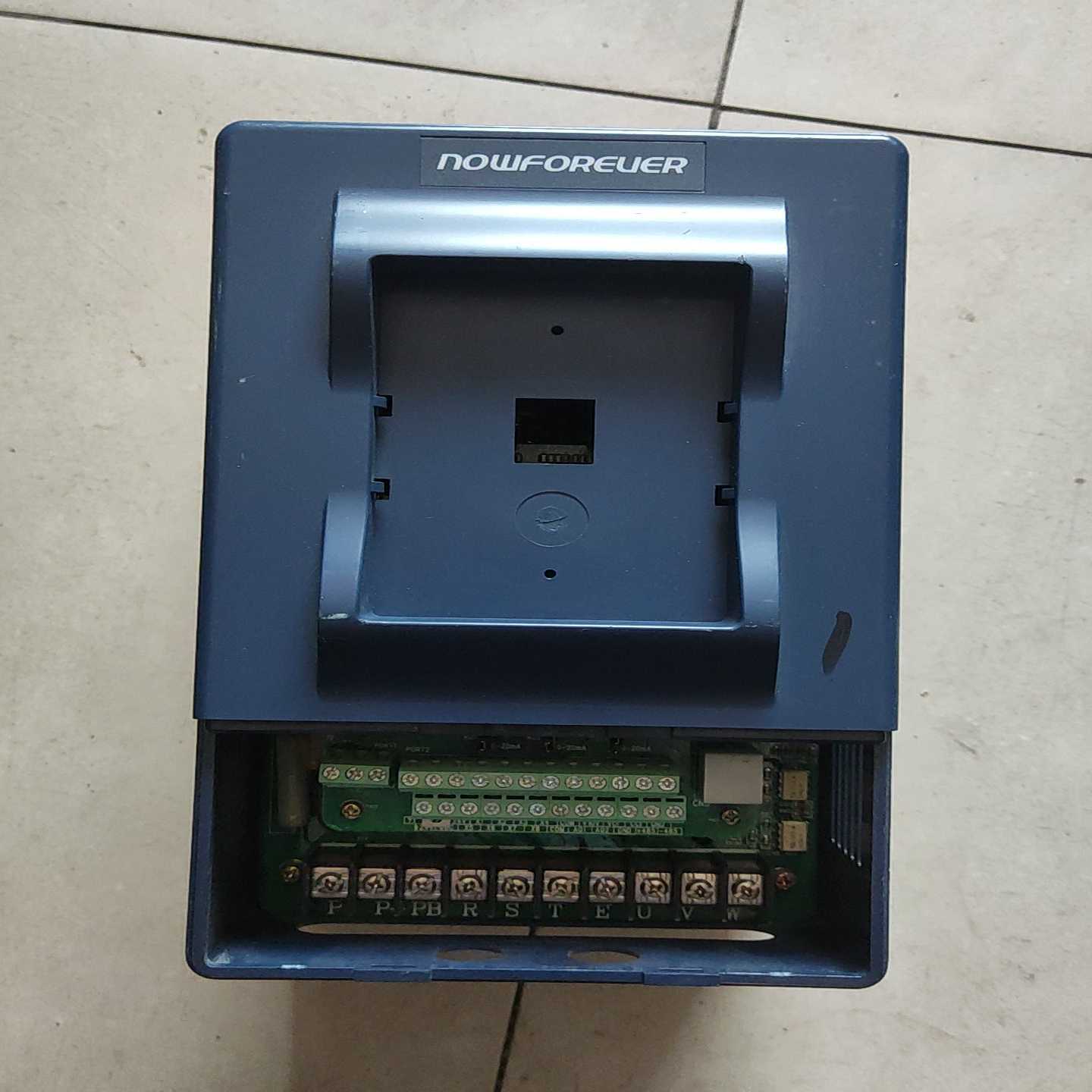 南方安华变频器；A100T5R5G/7R5P；；库存【博航商行】