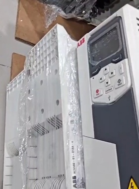 寻I变频器来自ABB型号ACS58001018A4