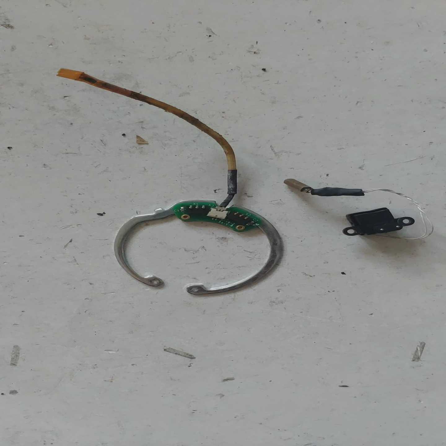 询价伺服电机热敏电阻GTM31-2S-F(A)热感应头传感器