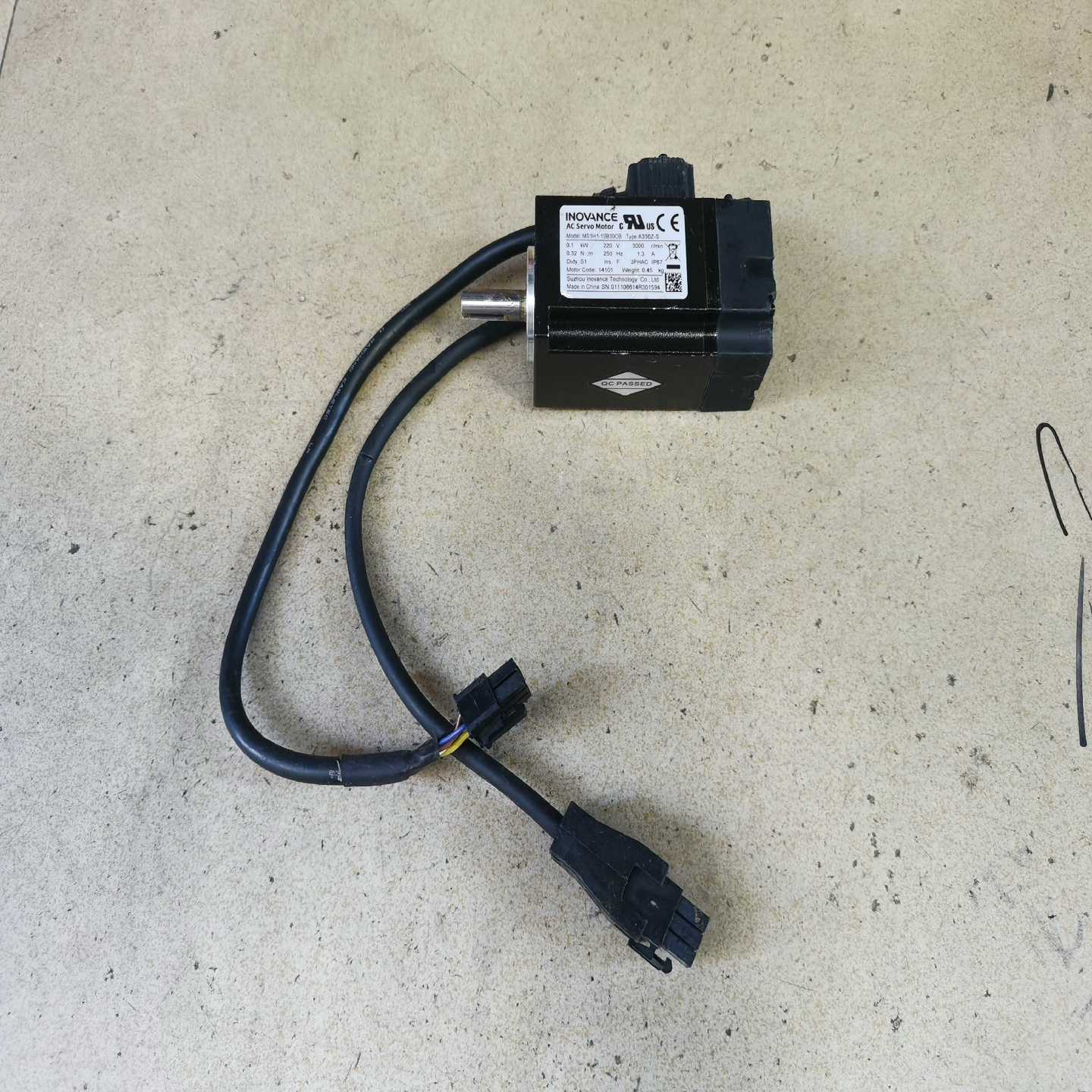 汇川100w伺服电机，型号MS1H1-10B30CB-A33询价