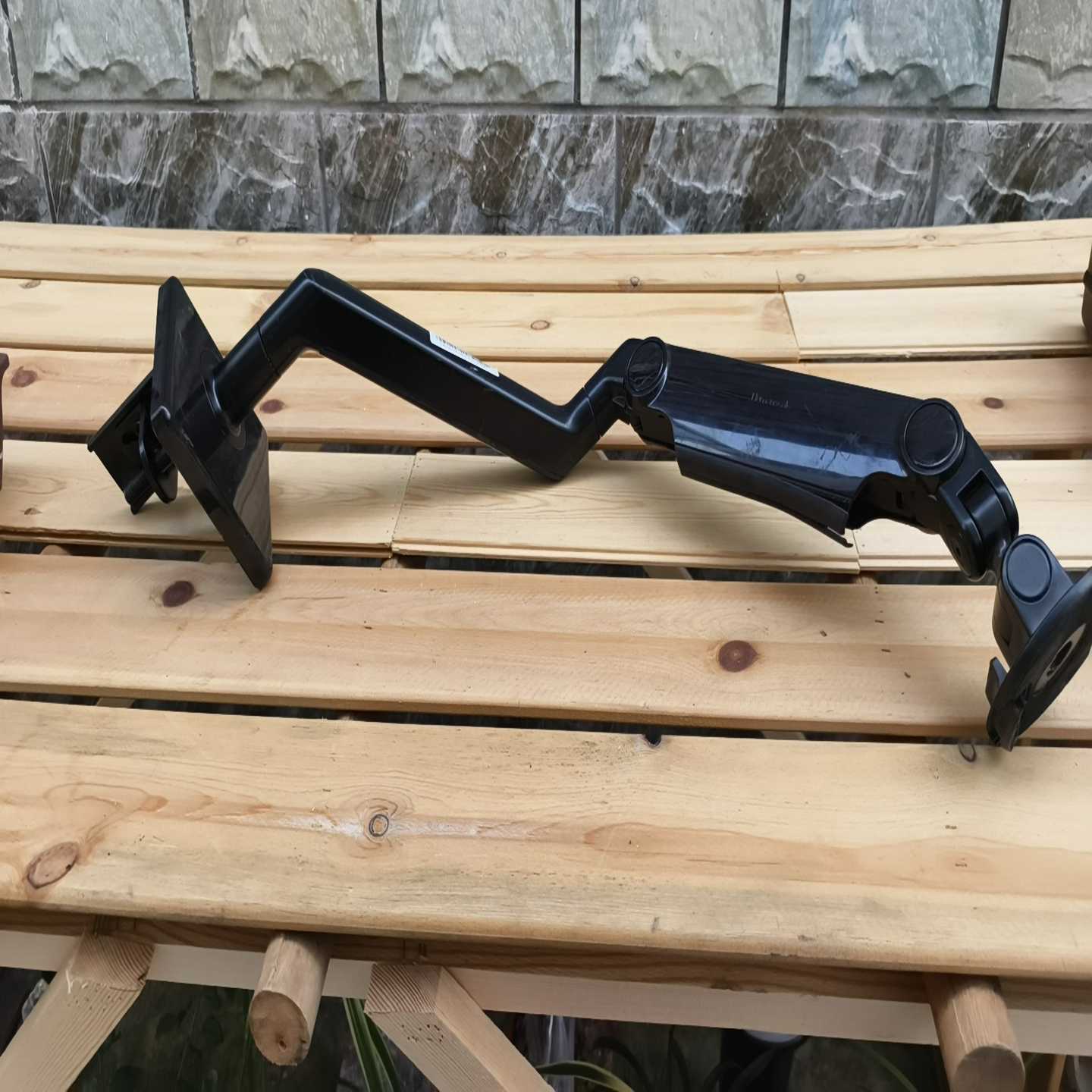 Humanscale 显示器支架 有画 划痕；议价