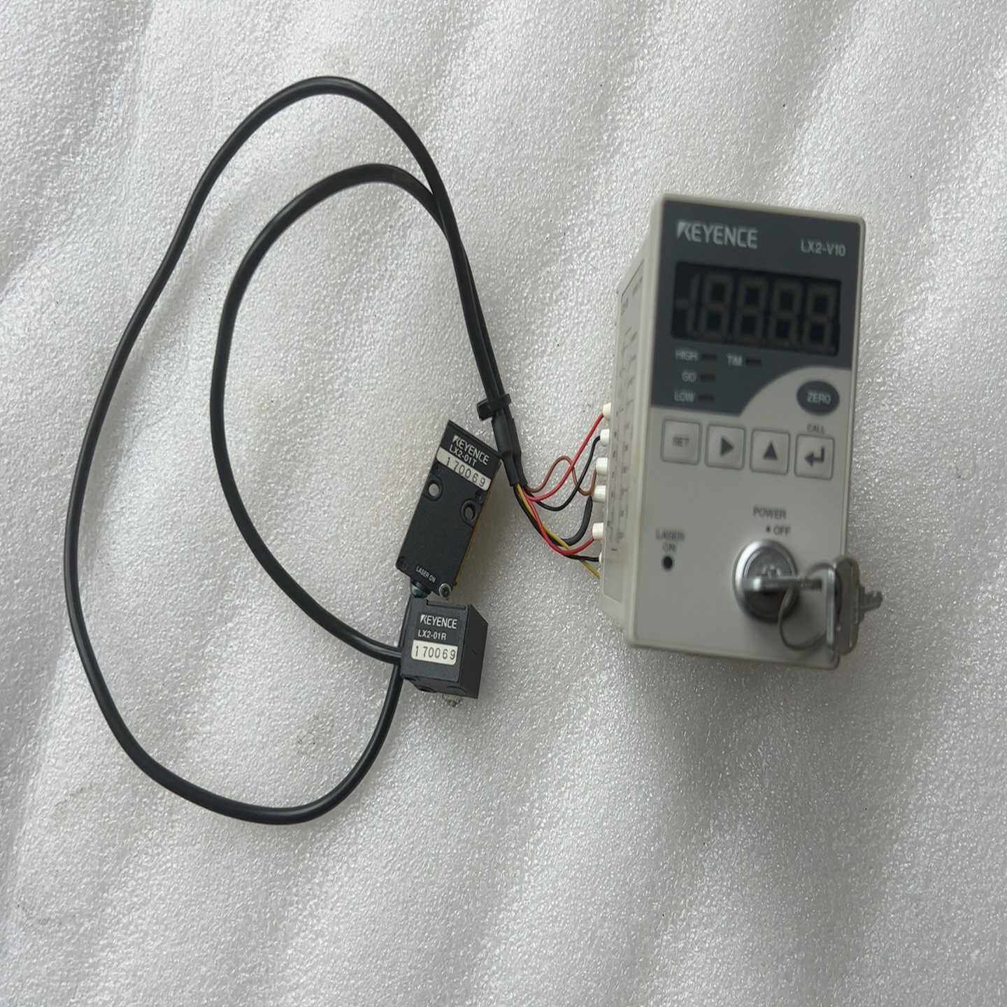 【请询价】基恩士激光传感器控制器LX2-V10LX2-01RLX