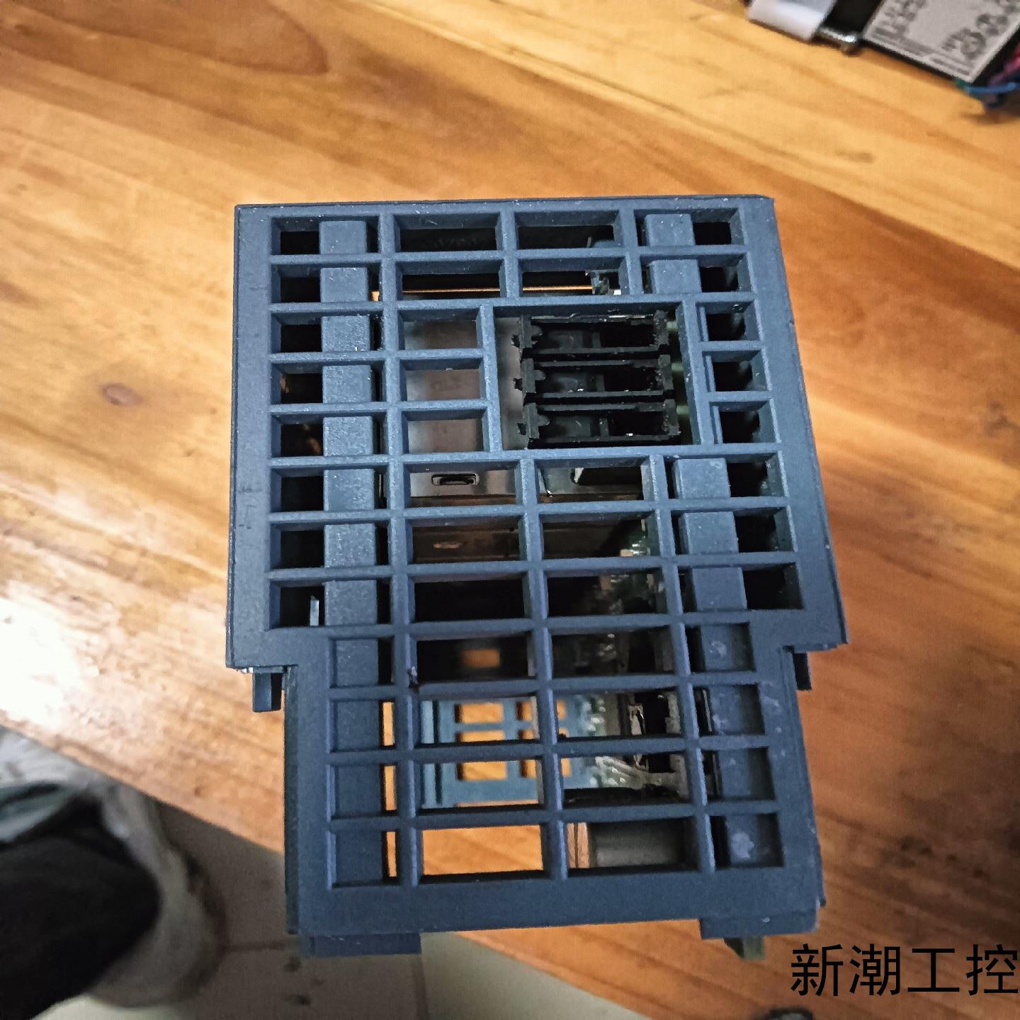 西门子8口交换机6GK5008-0BA10-1AB2   缺议价商品