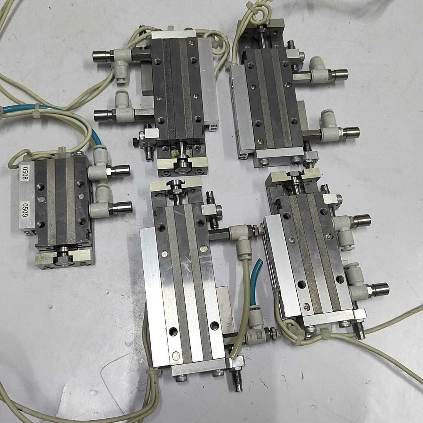 KOGANEl滑台气缸MGAS12-10-R（1个M询价