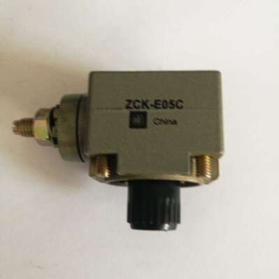 议价ZCKE05 ZCK-E05C 极限开关头现货