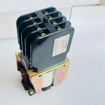 议价富士船用直流接触器中间继电器SRCa50