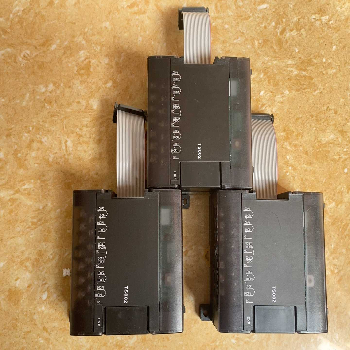 Omron、二手拆机原装正品欧姆龙温度模块，CP1W-TS0