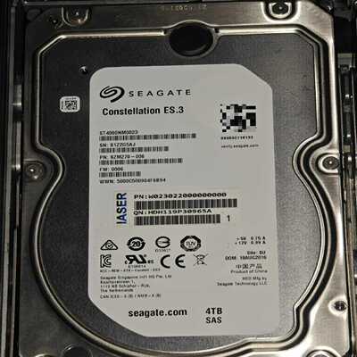 希捷4T SAS ST4000NM0023 7.2k 128~议价