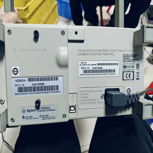 雷赛步进驱动器，型号DM556，九成新，功能正常，有32个，~询价