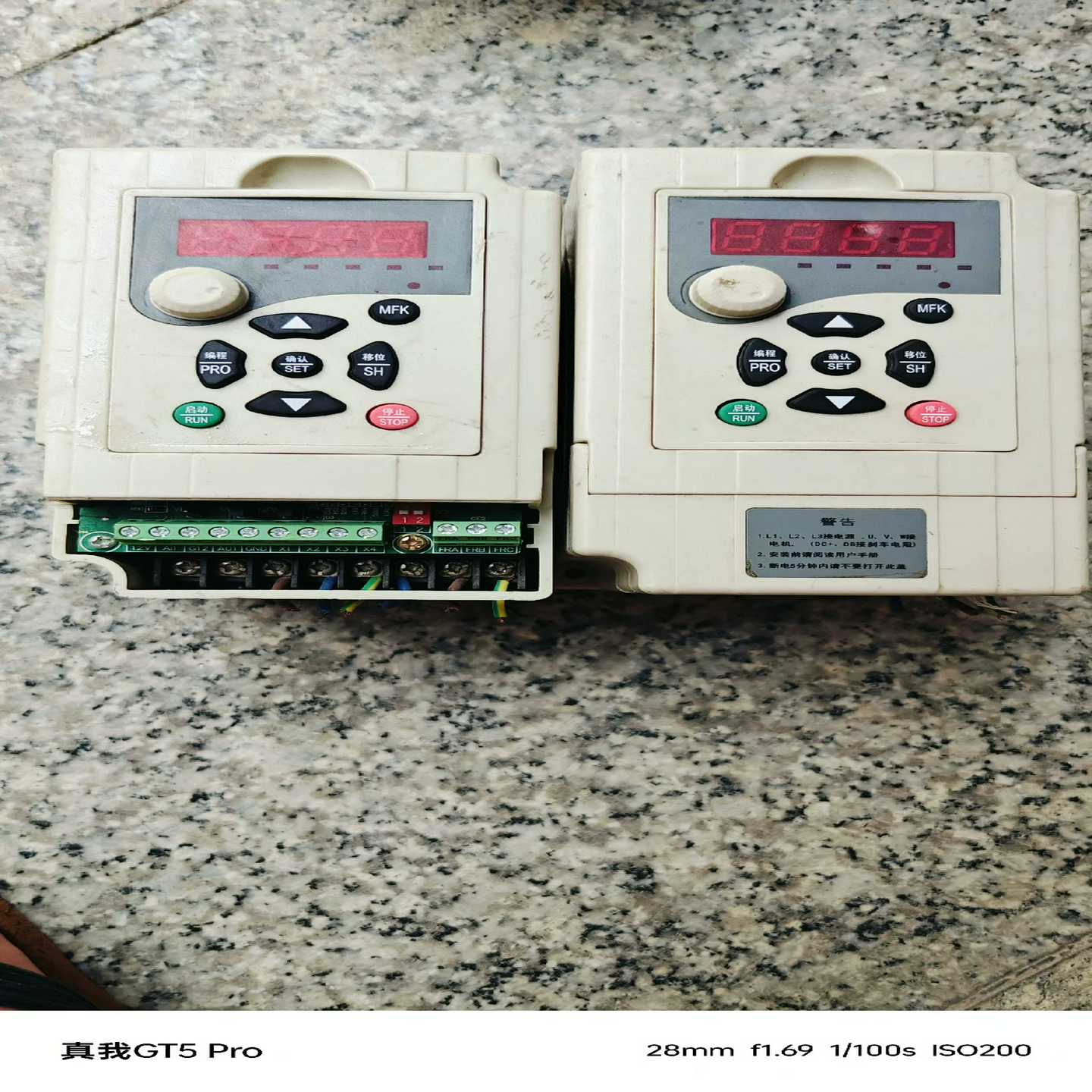 询价杭州安川变频器0.75kw/380v，D1M-0.75T4-