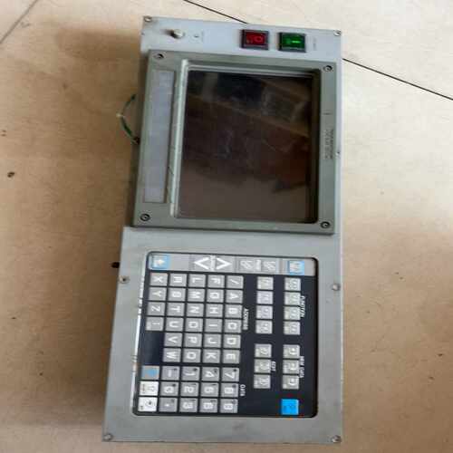 咨询-JZNC-J0P03A-4安川数控，实物图拍照，成色如图，需