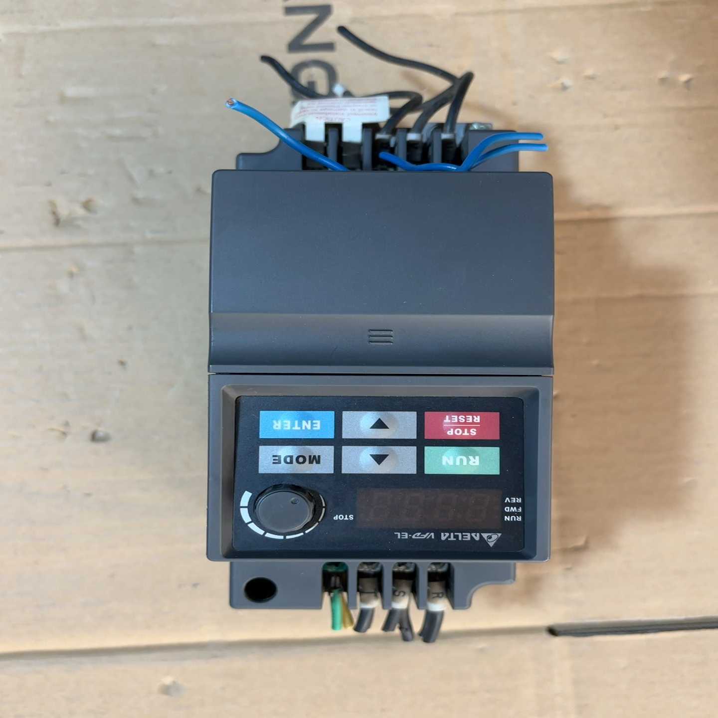 台达变频器VFD007EL43A0.75KW、380V询价