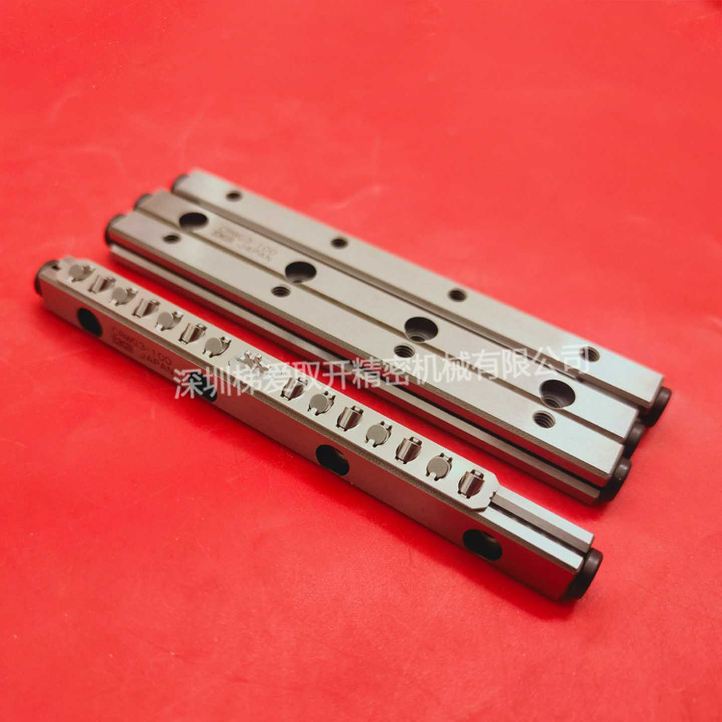 日本IKO交叉滚子导轨CRWM4-80CRWM4-120CRWuM4-160滑台