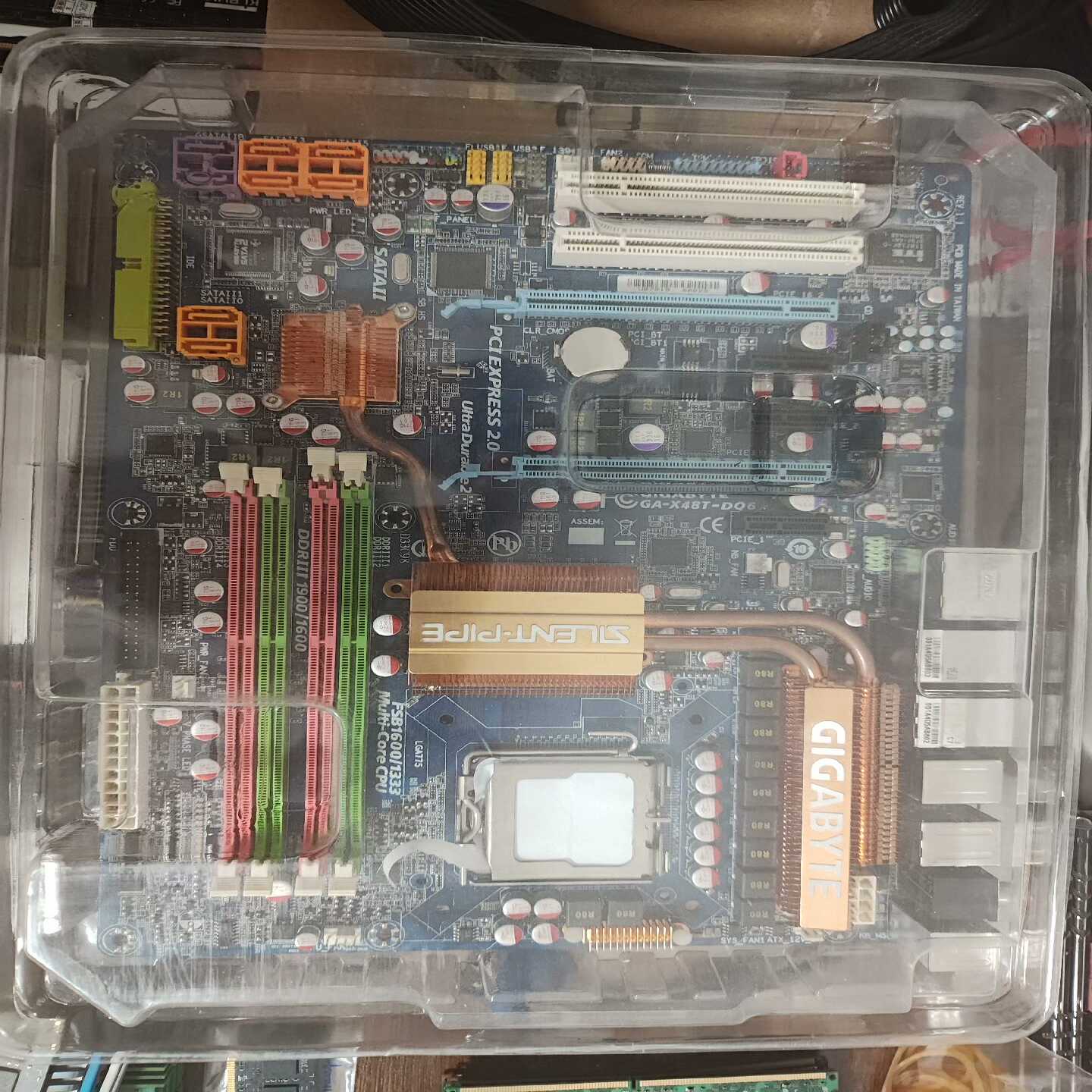 议价GA-X48T-DQ6主板LGA775DDR3内存槽