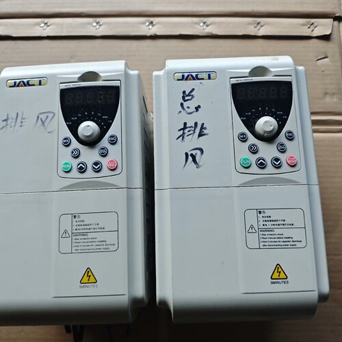 艾克特变频器AT500T37R5G011PBV02，议价商品