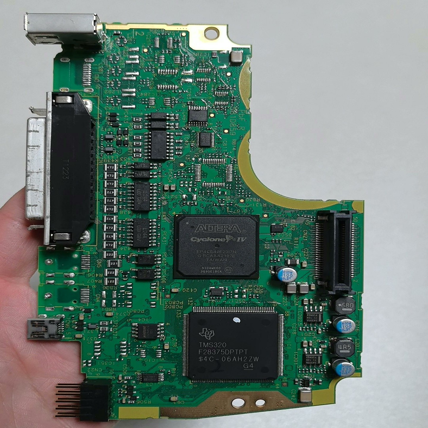 ALTERA芯片EP4CE40F23I7N（佳毅工控）