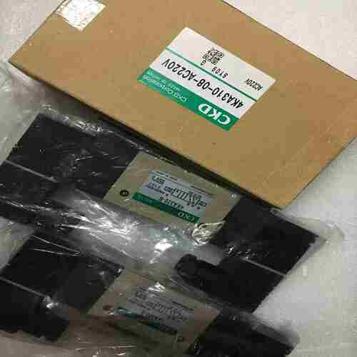 议价-CqKD电磁阀4KA310-08/4KA320-08/4KA330-08全新AC220/DC24