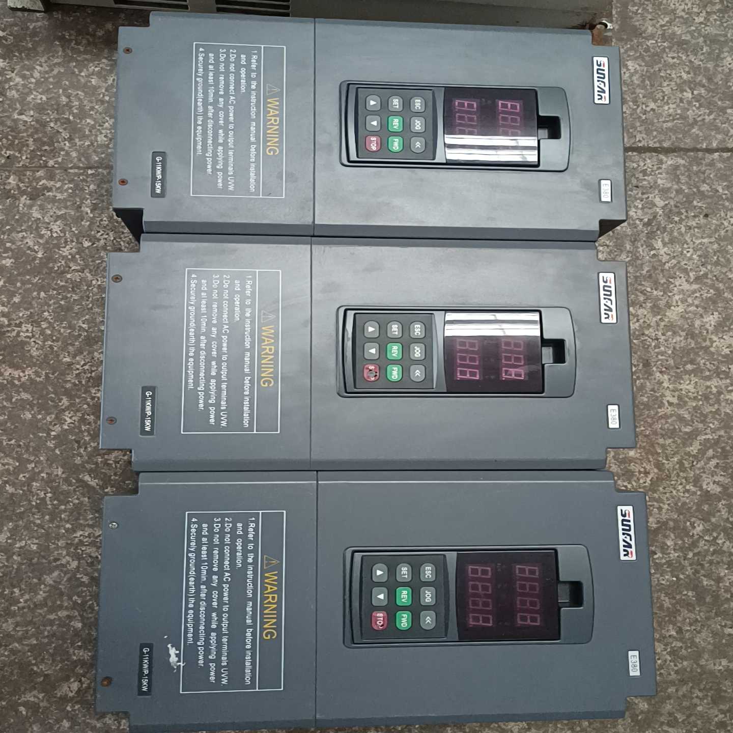 四方E380-4T0110G/0150P功能正常成色如图~询价