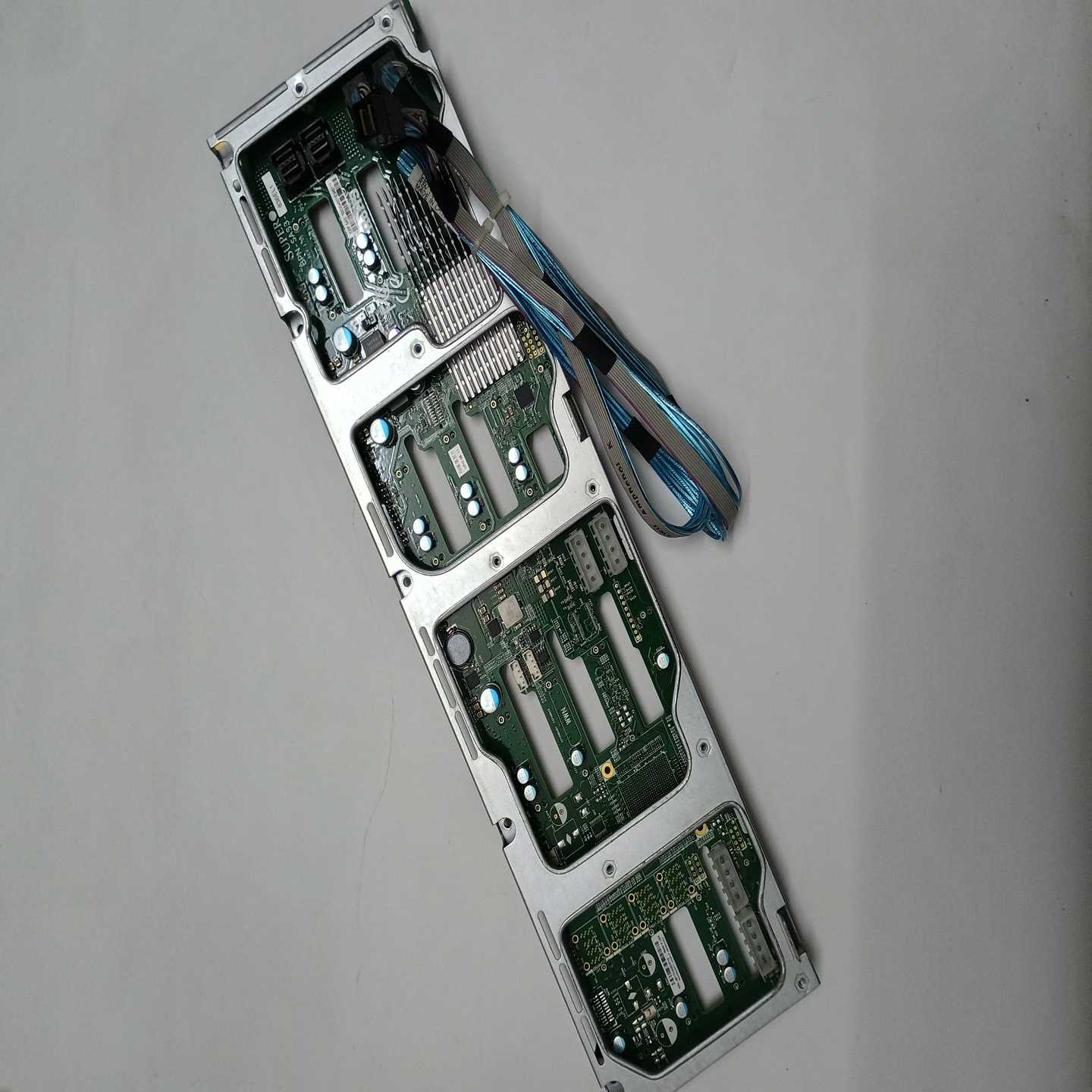 （议价）超微3U硬盘背板BPN-SAS3-836EL1