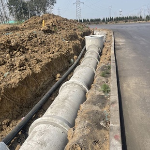 弘基预制水泥管钢筋混凝土排水管排污管承插水泥涵管开挖管大口径