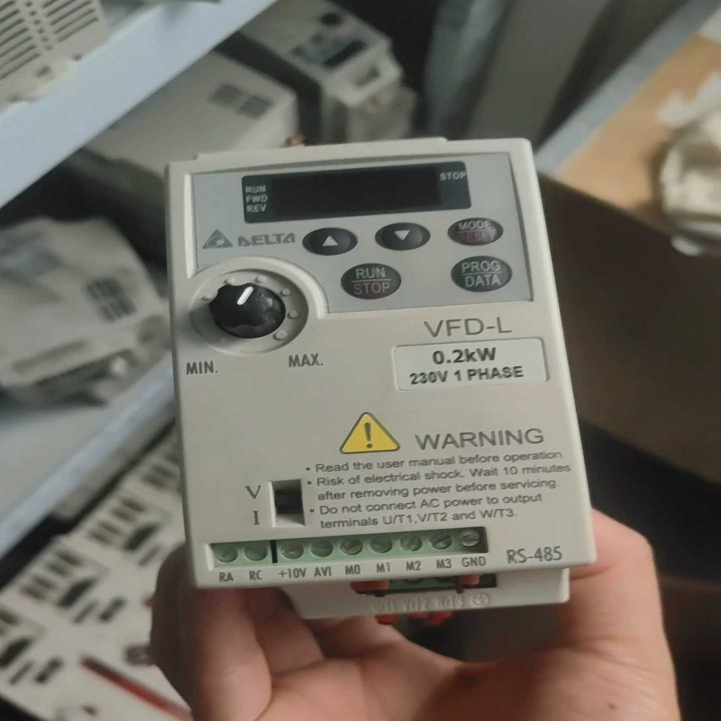 【议价】台达变频器VFD002L21A质量保证漂亮适用