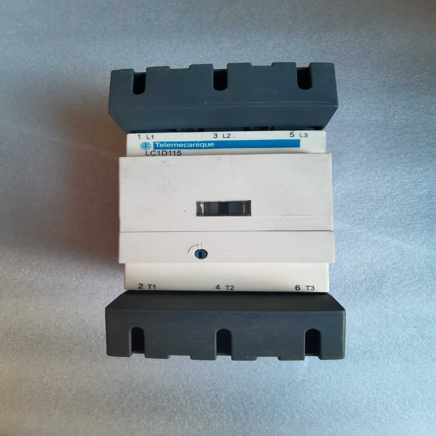 施耐德LC1-D115交流接触器拆机货，物品实图拍摄，具体--议价商品